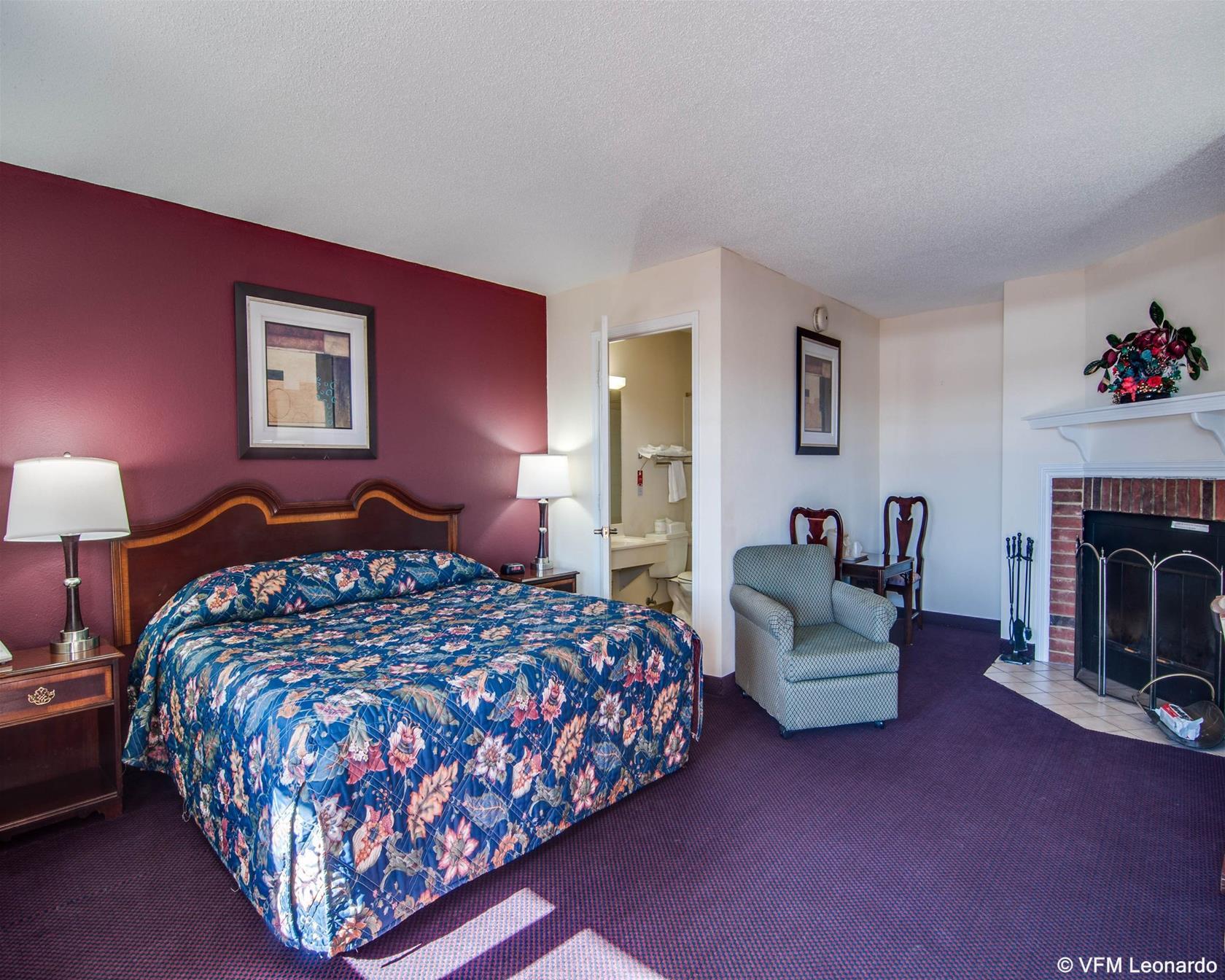 Econo Lodge Glade Springs I-81 Exterior photo